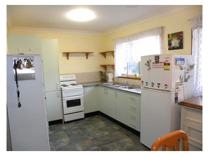 31 Somers Drive, Watanobbi NSW 2259