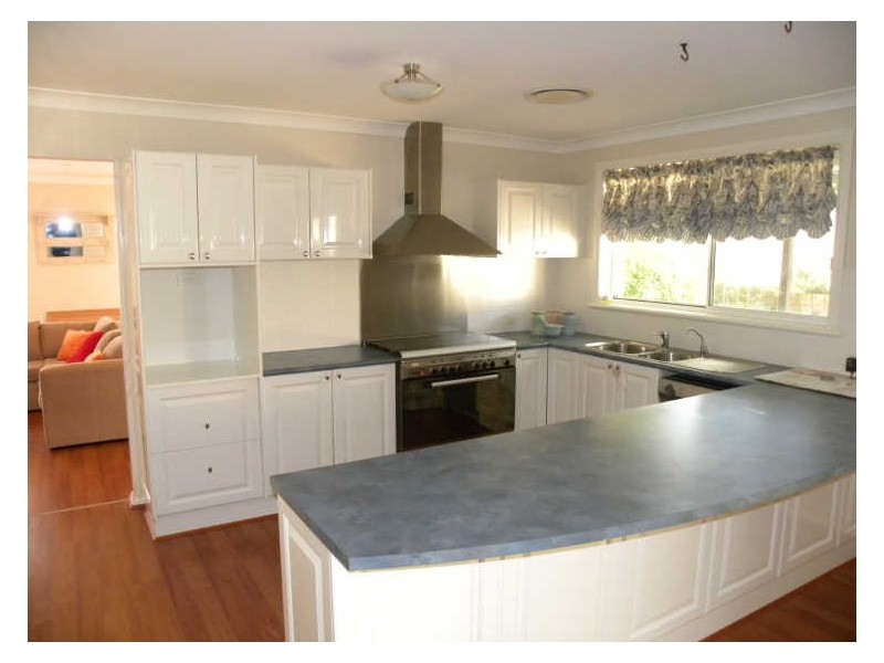 126 Brittania Drive, Watanobbi NSW 2259