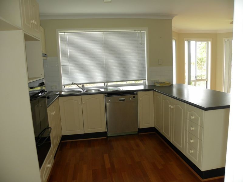 4 Eliza Close, Mardi NSW 2259