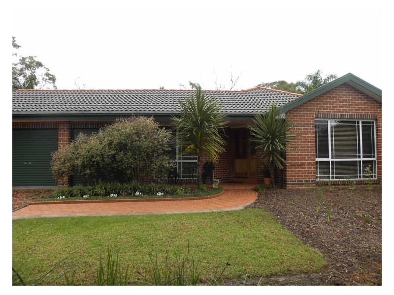 16 Darlingup Road, Wyee NSW 2259