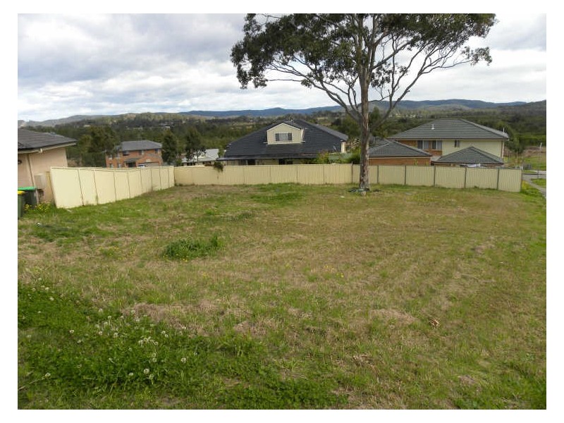 16 Weaver Crescent, Watanobbi NSW 2259