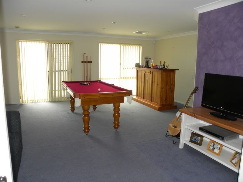 16 Riveroak Drive, Mardi NSW 2259