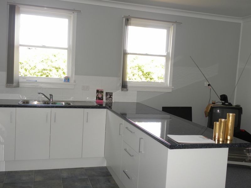 20 Cutler Drive, Wyong NSW 2259