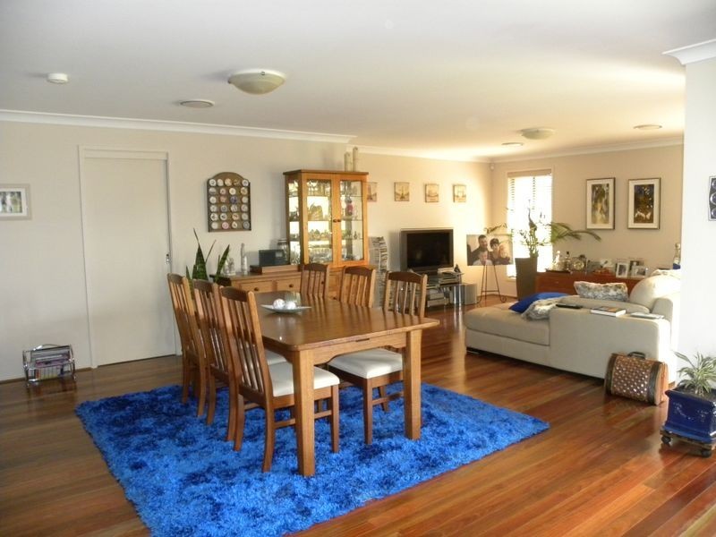 46 Quarterhorse Parade, Wadalba NSW 2259