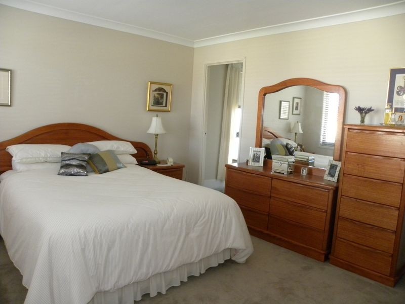 46 Quarterhorse Parade, Wadalba NSW 2259