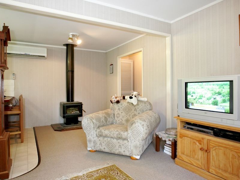 42 Chandlers Lane, Wyong Creek NSW 2259