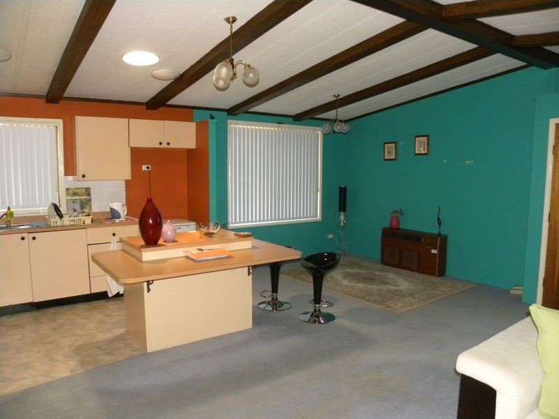 2/12 Woodward Avenue, Wyong NSW 2259