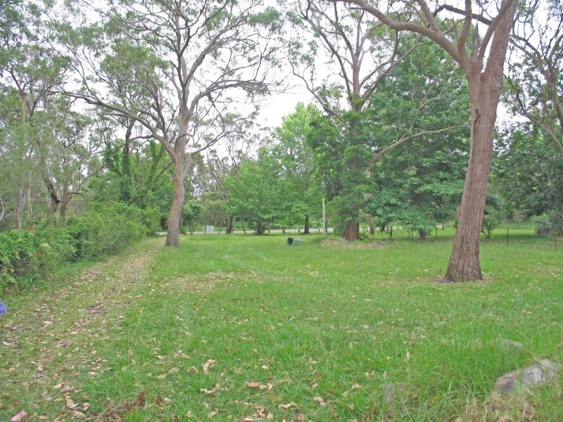 25 McDonagh Road, Wyong NSW 2259