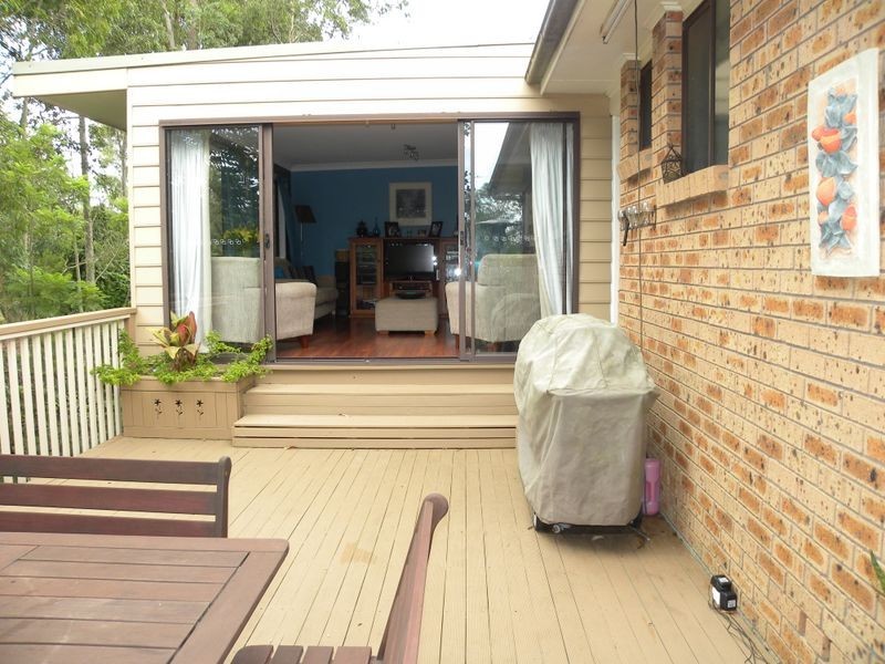 4 Hasluck Drive, Watanobbi NSW 2259