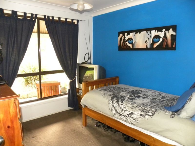 4 Hasluck Drive, Watanobbi NSW 2259