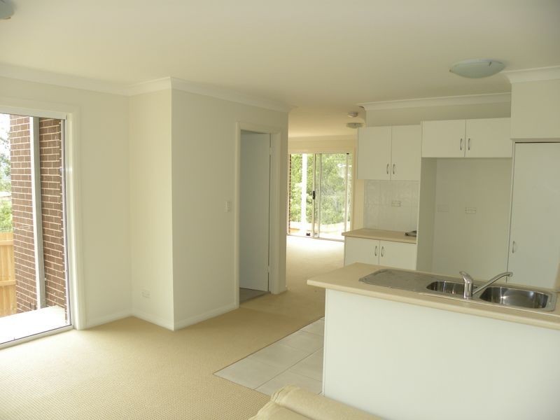 4/8 Heron Close, Watanobbi NSW 2259