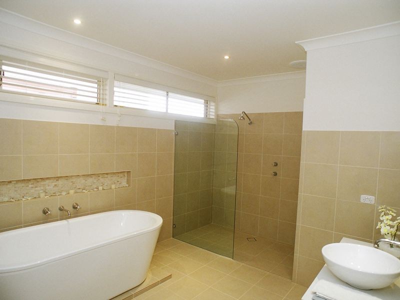 21 Stan Johnson Drive, Hamlyn Terrace NSW 2259