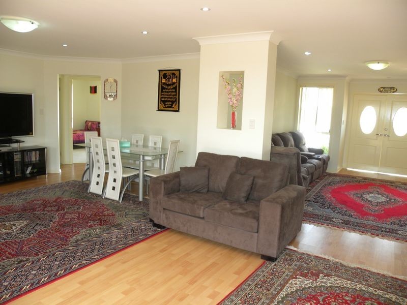 7 Kiah Way, Watanobbi NSW 2259
