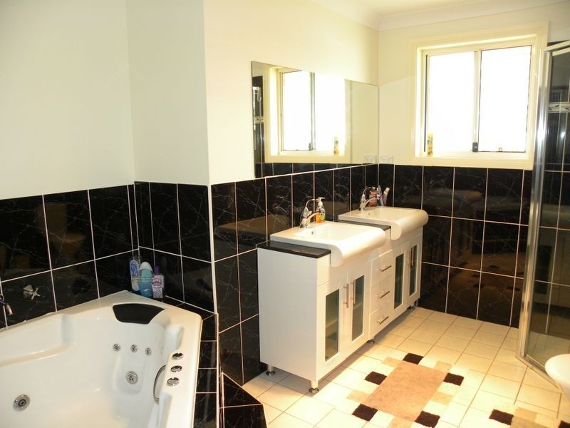 7 Kiah Way, Watanobbi NSW 2259