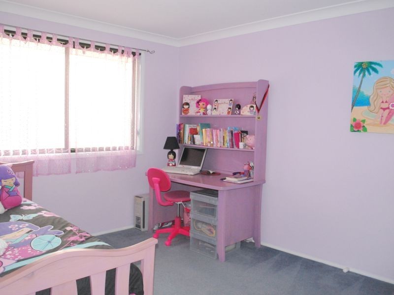 6 Greenhaven Circuit, Woongarrah NSW 2259