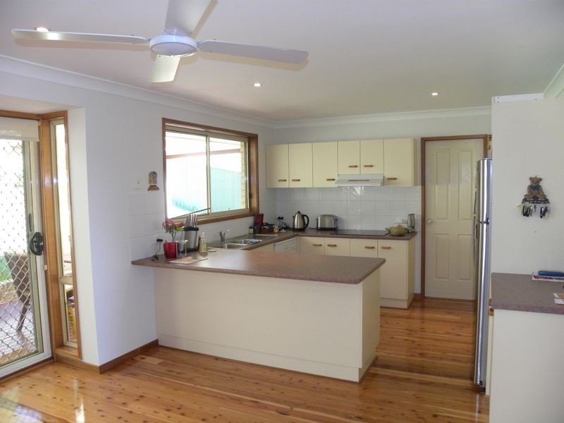 33 Nicole Close, Watanobbi NSW 2259