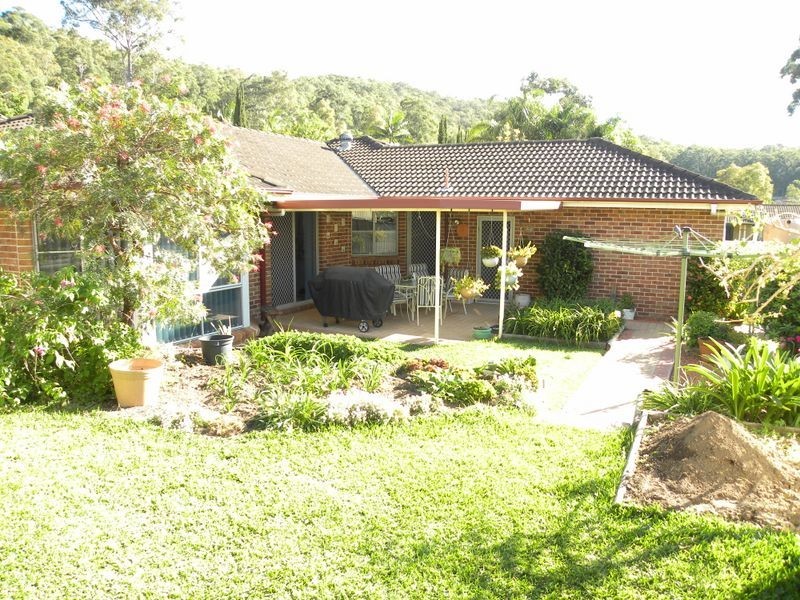 9 Anniversary Place, Tuggerah NSW 2259