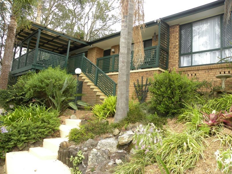 31 Casey Drive, Watanobbi NSW 2259