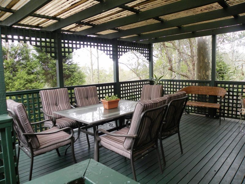 31 Casey Drive, Watanobbi NSW 2259