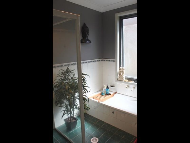 6 Brickendon Avenue, Mardi NSW 2259