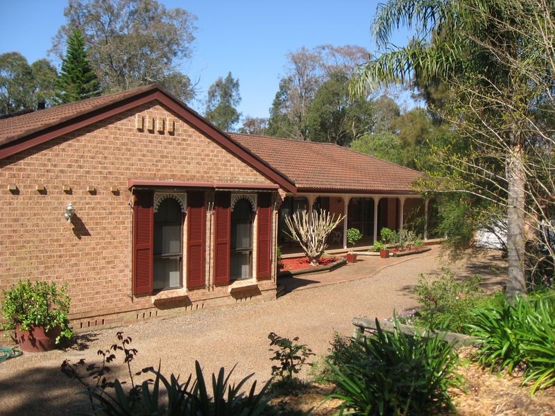 37 Treelands Drive, Jilliby NSW 2259