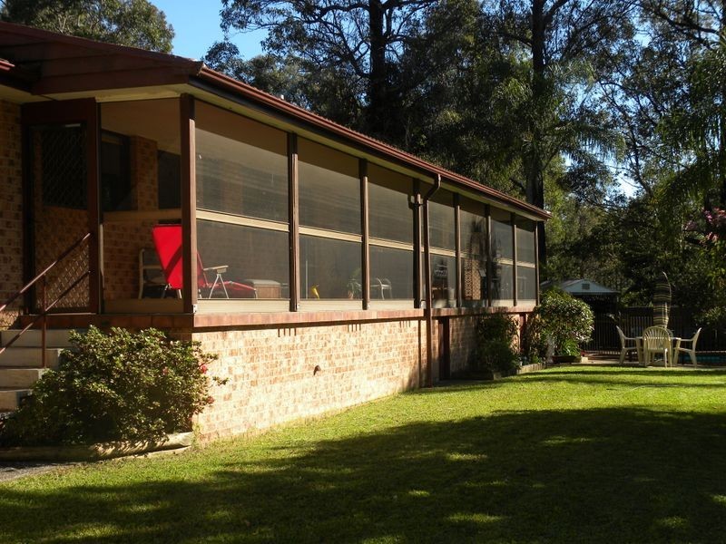 37 Treelands Drive, Jilliby NSW 2259