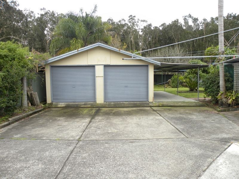 28 Cadonia Road, Tuggerawong NSW 2259