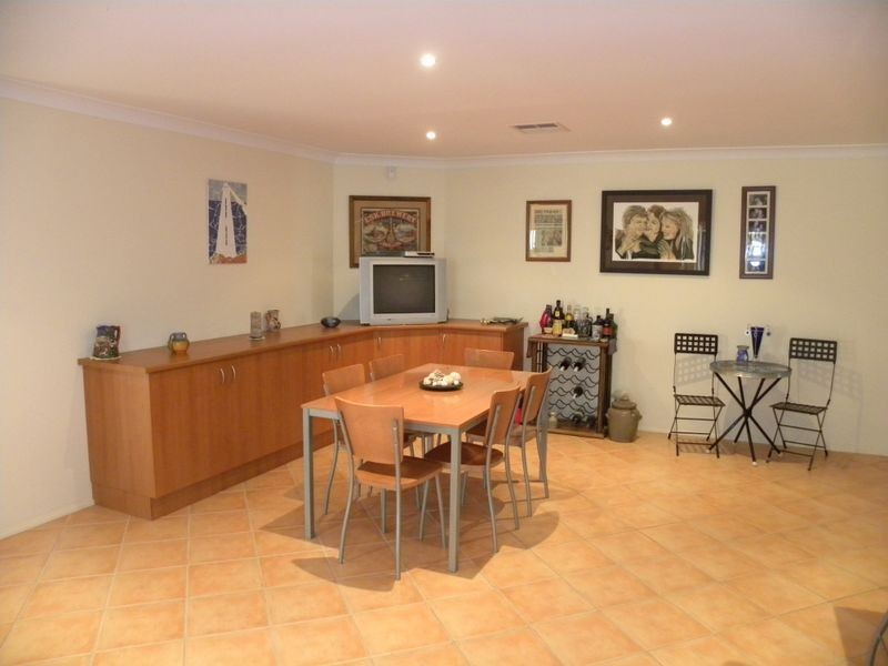 25 Bayberry Avenue, Woongarrah NSW 2259