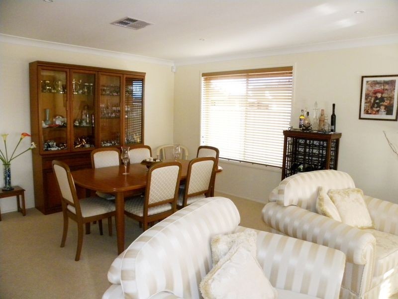 25 Bayberry Avenue, Woongarrah NSW 2259