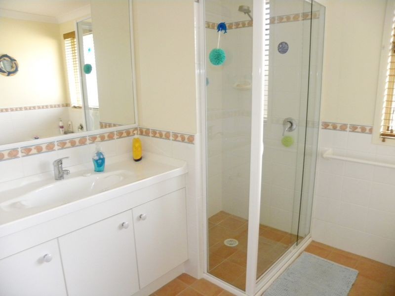 25 Bayberry Avenue, Woongarrah NSW 2259