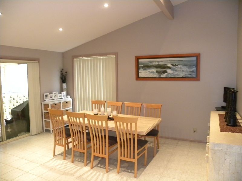 15 Treeview Place, Mardi NSW 2259