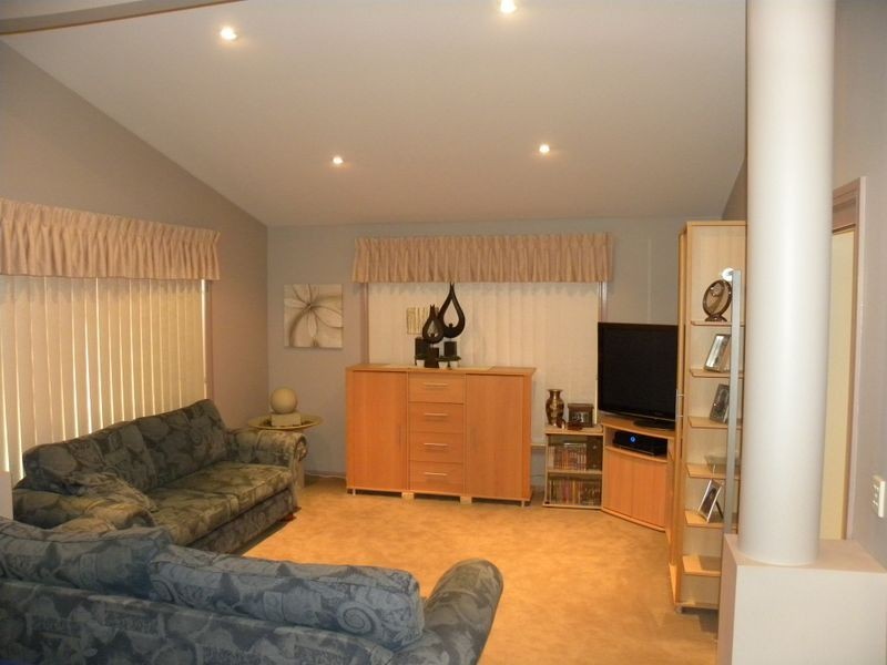 15 Treeview Place, Mardi NSW 2259