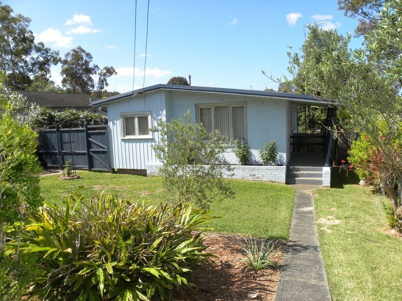 18 Cutler Drive, Wyong NSW 2259