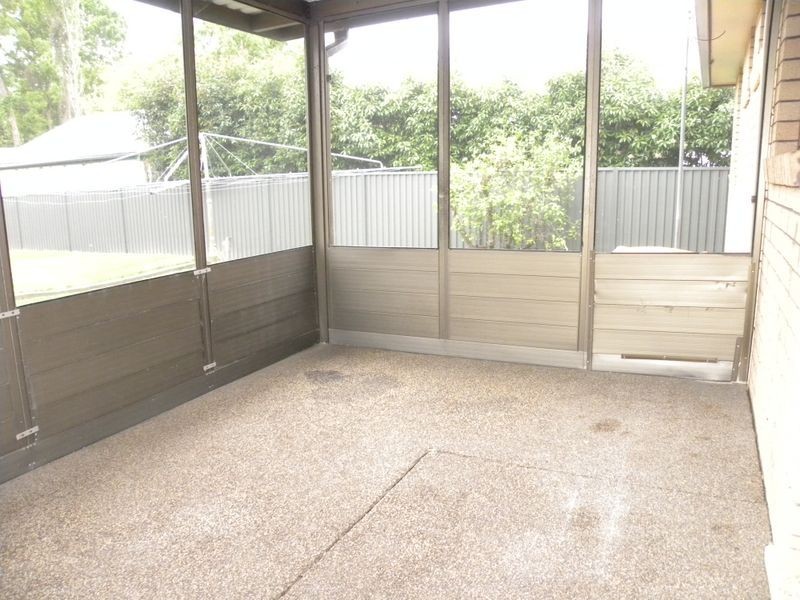 40 Warner Avenue, Wyong NSW 2259