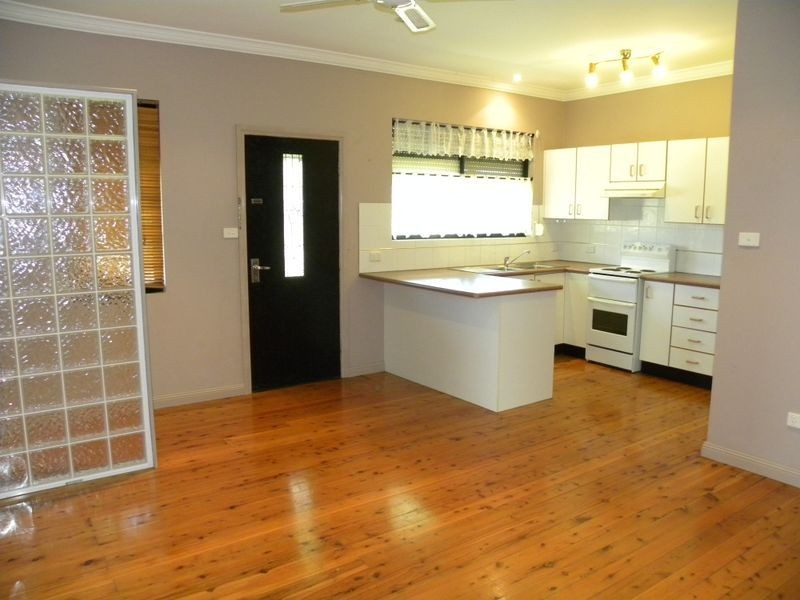 24 Georgina Avenue, Gorokan NSW 2263