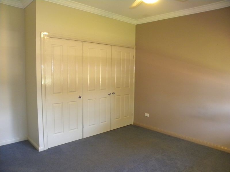 24 Georgina Avenue, Gorokan NSW 2263