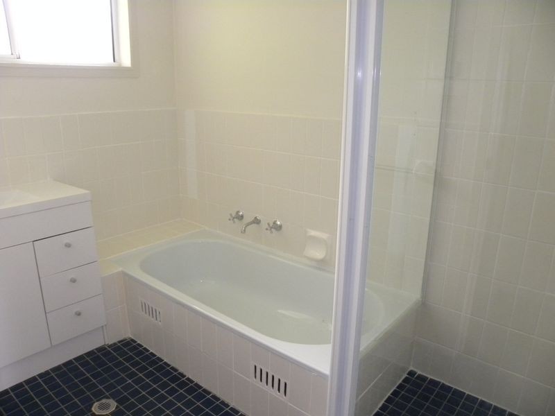 3 Casey Drive, Watanobbi NSW 2259