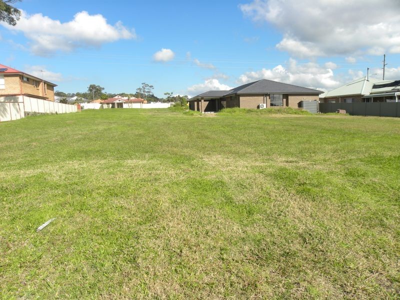 7 Grasstree Place, Woongarrah NSW 2259