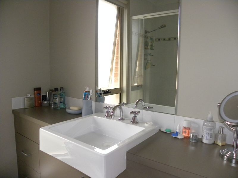 819 Settlement Drive, Wadalba NSW 2259