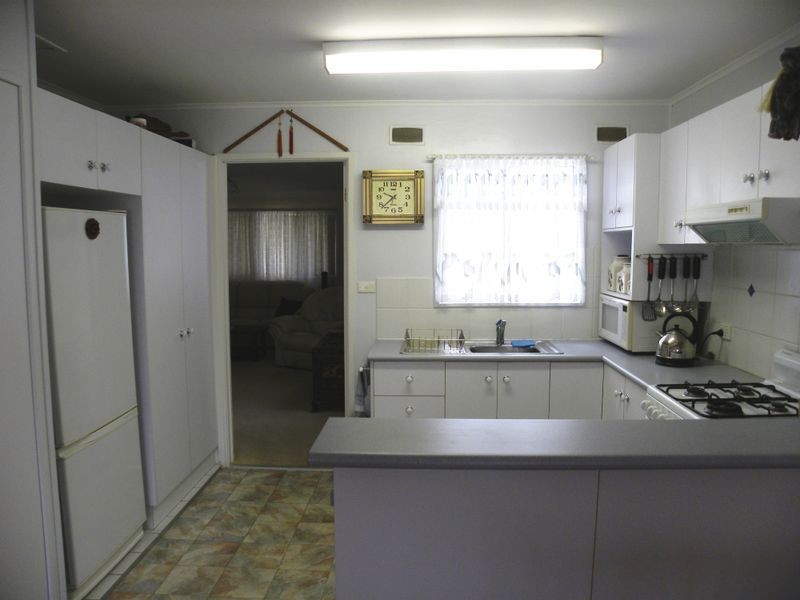 11 Danbury Avenue, Gorokan NSW 2263