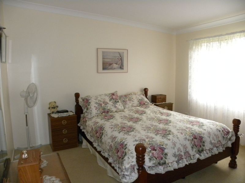 11 Danbury Avenue, Gorokan NSW 2263
