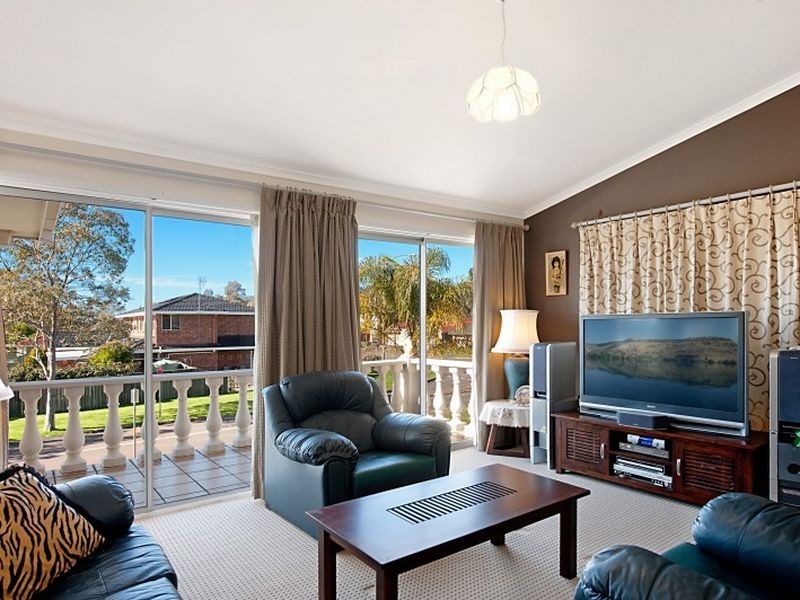 14 Brittania Drive, Watanobbi NSW 2259