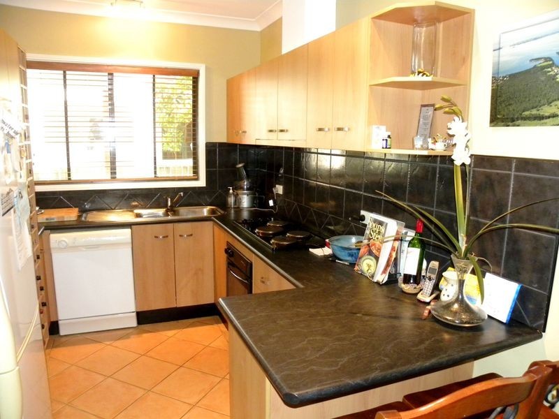 27 South Tacoma Road, Tacoma South NSW 2259
