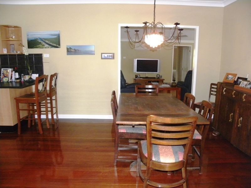 27 South Tacoma Road, Tacoma South NSW 2259