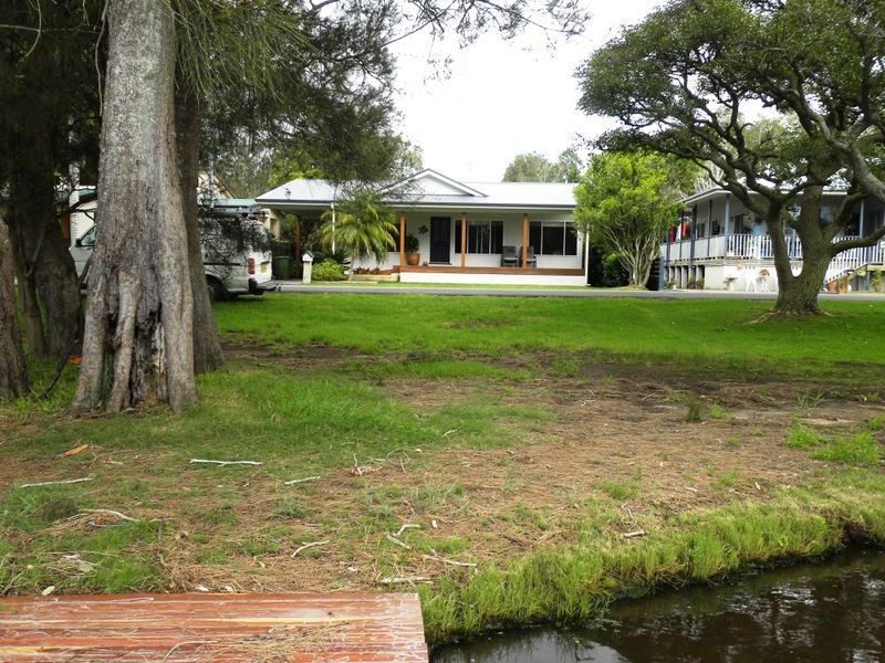 27 South Tacoma Road, Tacoma South NSW 2259