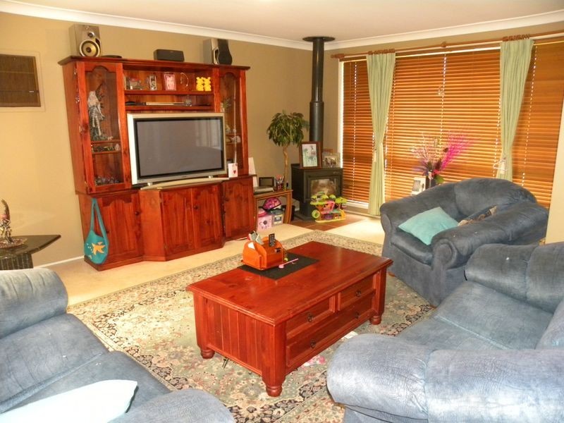 22 Brittania Drive, Watanobbi NSW 2259