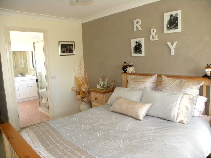 106 Brittania Drive, Watanobbi NSW 2259