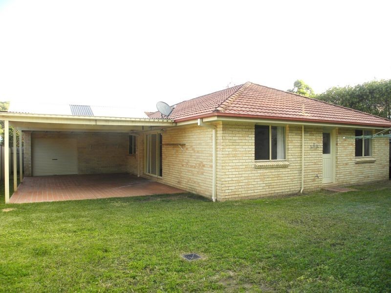 2 Longford Place, Mardi NSW 2259