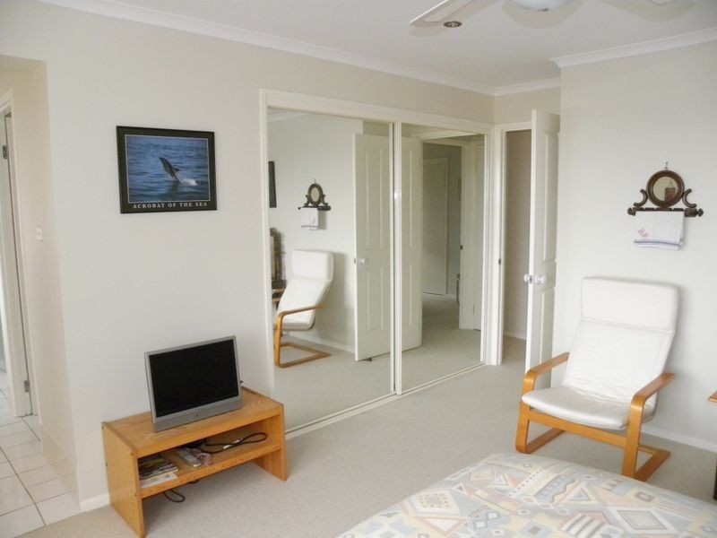 263 Johns Road, Wadalba NSW 2259