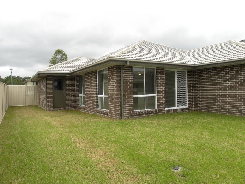 125 Orchid Way, Wadalba NSW 2259